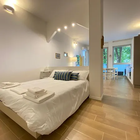 Avantgard Terrace Apartment